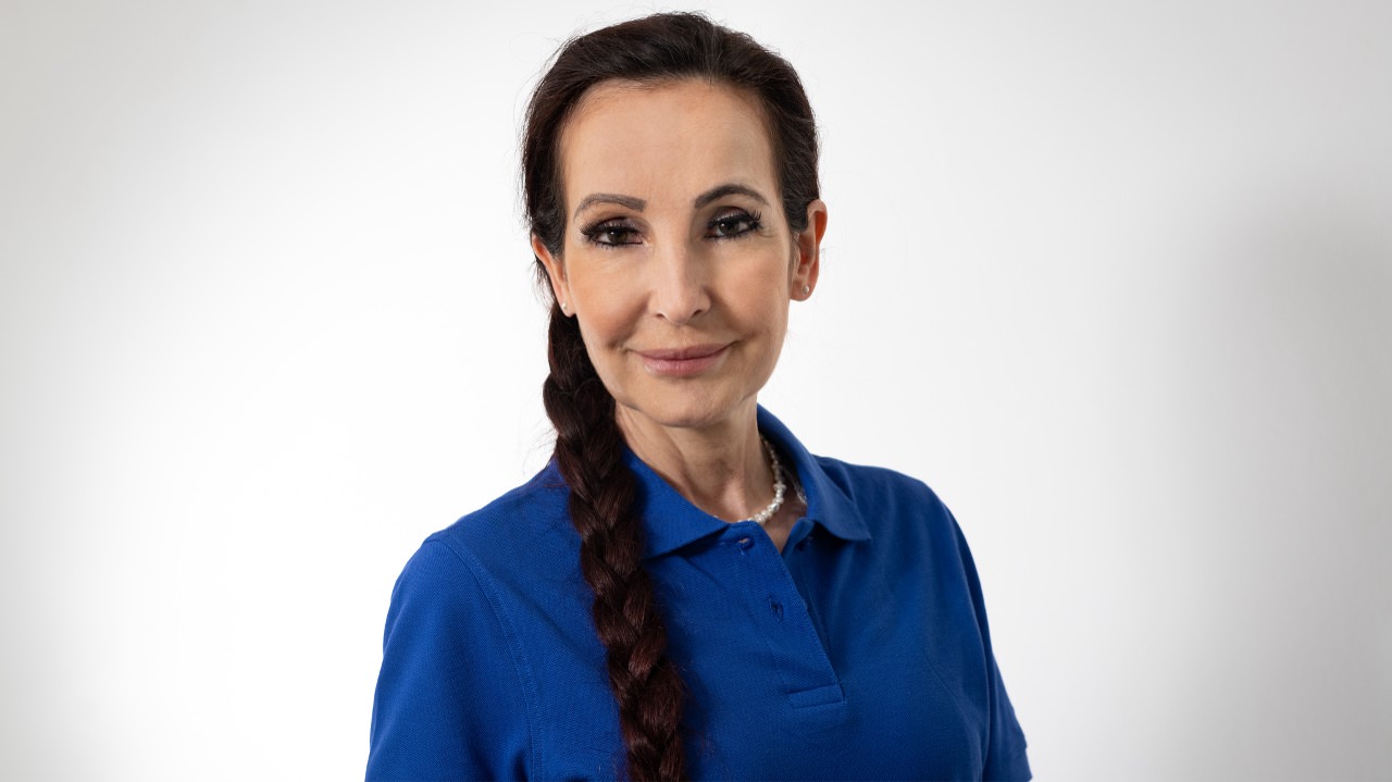 Infos zur Zahnarztpraxis Dr. Ayfer A.-Gottschling in Oberursel