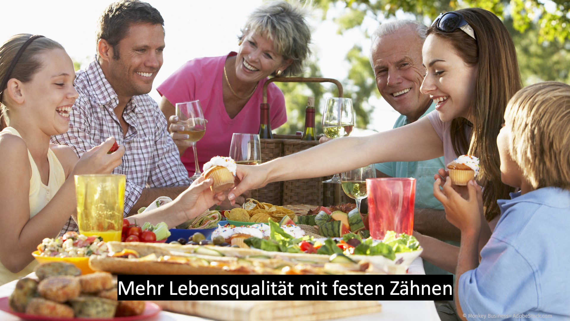 Mehr Lebensqualität mit festen Zähnen auf Implantaten